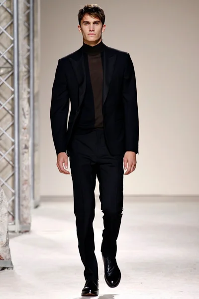 Look 43